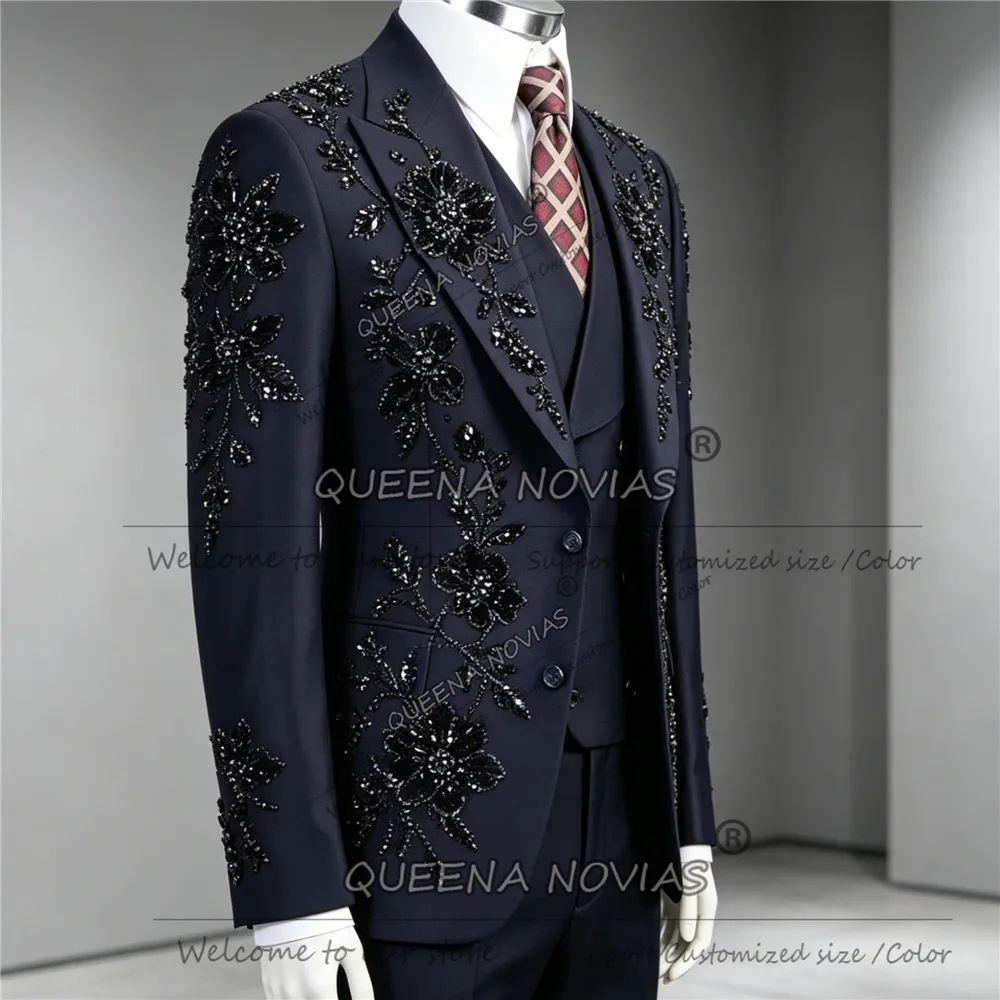 Unique Design Suit Man For Wedding Black Crystals Beading Prom Gromm Blazer Customized Man Business Party Tuxedos Ropa Hombre