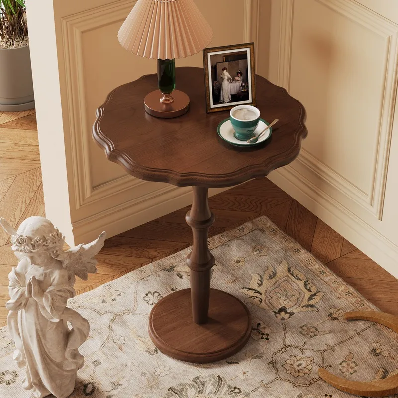 American retro solid wood round small coffee table casual corner balcony coffee side bedside table French sofa side table