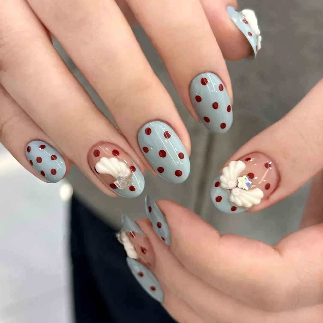 

10 шт. накладных ногтей в стиле INS с ретро-дизайном в мятно-голубую полоску, полное покрытие, декор в виде крыльев, французский маникюр, искусственные ногти