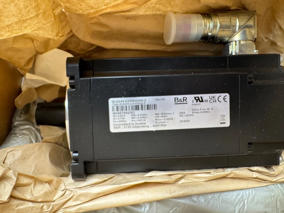 New Original Ready Stock 8LSA44.DA030S0-00-3 Industrial Automation PAC Dedicated PLC Programming Controller