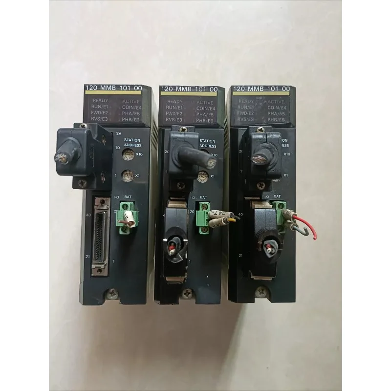 JAMSC-120MMB10100 PLC Control Module Used Disassembled One Plastic Cover Crack Fully Tested for Industrial Automation Systems