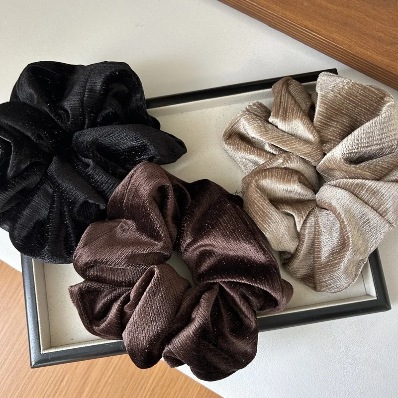 2024 Retro Oversized velvet scrunchies for women big balck hair tie girls elastic red velvet  hair rubber bands large hair rope