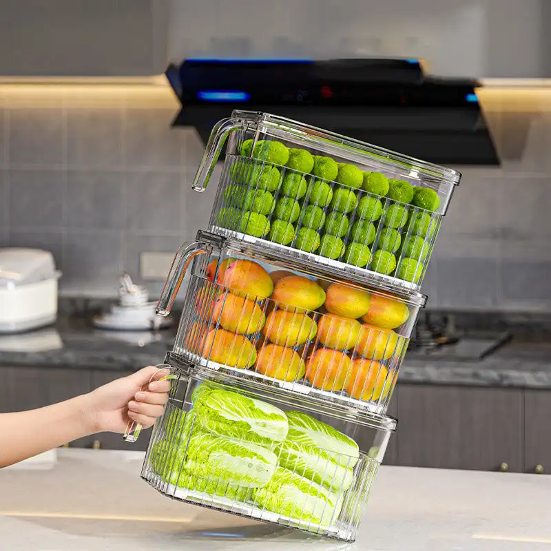 Transparent Refrigerator storage box, kitchen food grade draining vegetable storage box, hand-held plastic preservation box