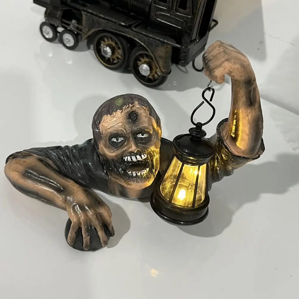 

Gift Ghost Festival Halloween Crafts Ornament Zombie Carrying Lamp Resin Home Garden Decoration DIY Garden LED Lantern Light