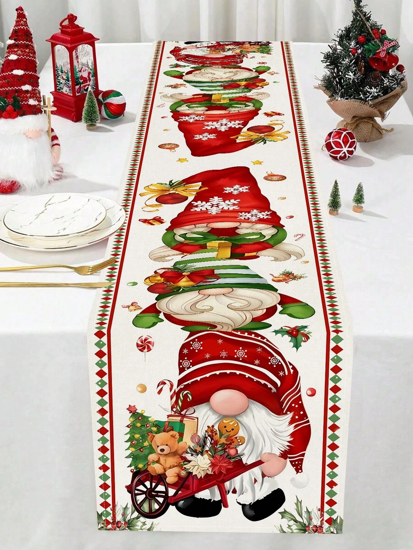 

1PC Christmas Ball & Gnome Pattern Table Runner - Ideal for Holiday Farmhouse Winter Decor, Fits Kitchen/Home Indoor
