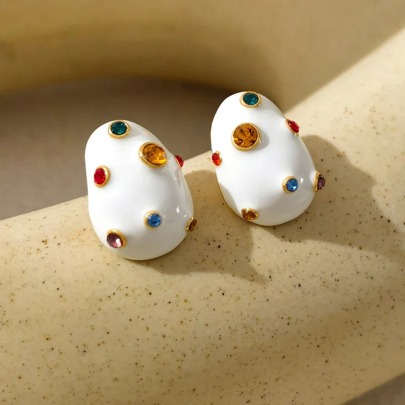 French White Enamel Colored Rhinestone Ear Clip Without Piercing Exquisite Elegant Design for Women Candy Earrings Party Jewelry