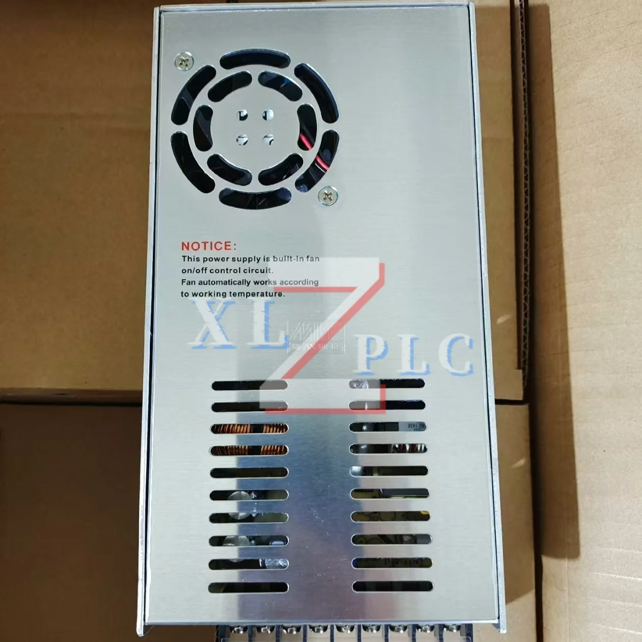 

SP-500-12 новый в наличии Блок питания NES-350-27