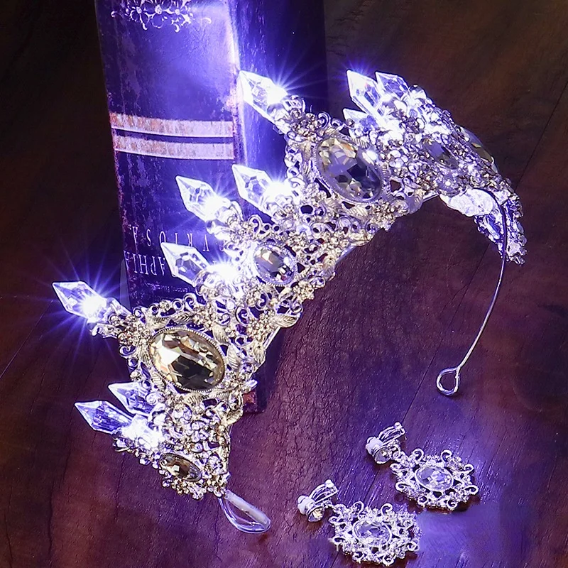 Glow Bride Crown Tiara LED Light Luminous Girl Princess Rhinestone Hair Accessories Birthday Party Wedding Christmas Decoration