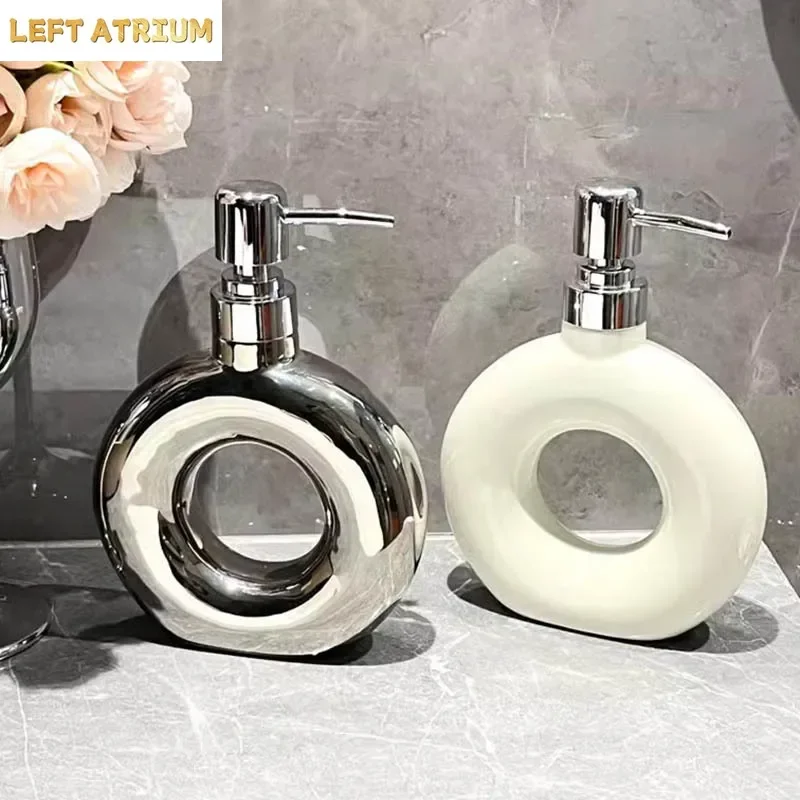 Creative Doughnut Lotion Bottle Triangle Lotion Bottle Ceramic Soap Dispenser Shampoo Bottle Bath Gel Bottles Bathroom Supplies