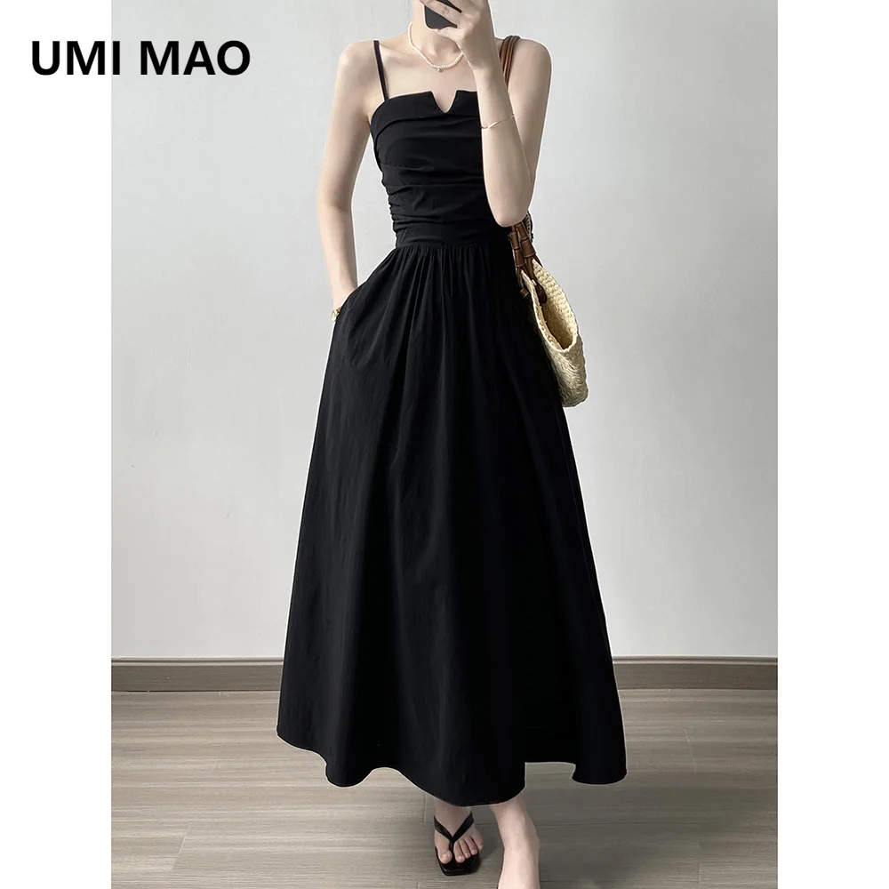 

UMI MAO Pleated Suspender Dress Elegant 2024 Summer New French Retro Waistband A-line Strapless Long Dress For Women Y2K