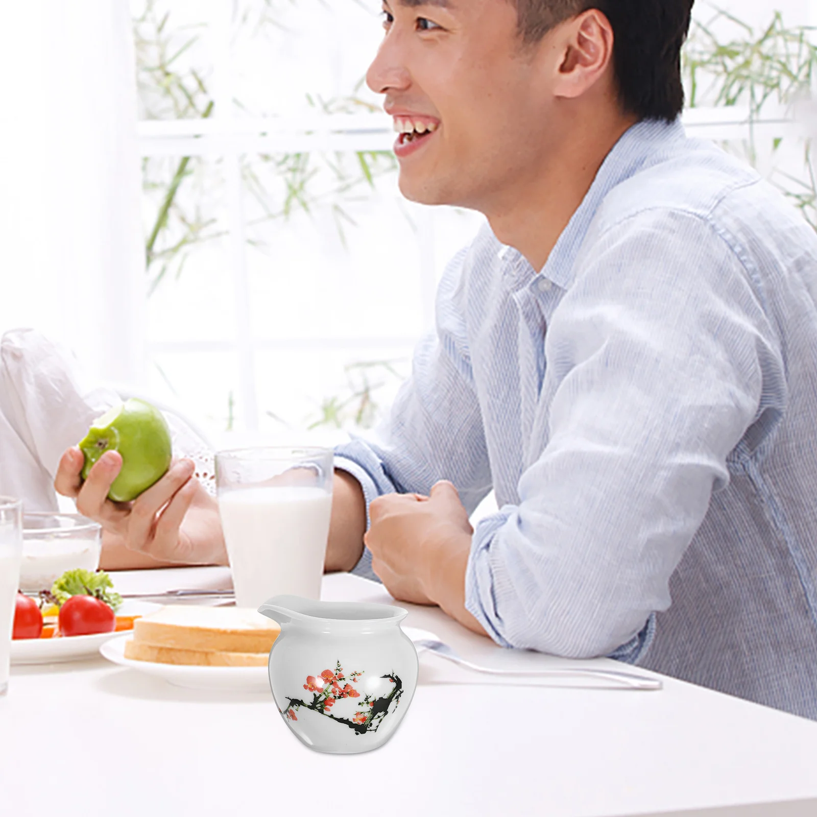 

Ceramic Milk Pitcher Small Capacity Sauce Jug Ceramic Creamer Pitcher Spout Maple Syrup Dispenser Gravy Boat Salad Dressing