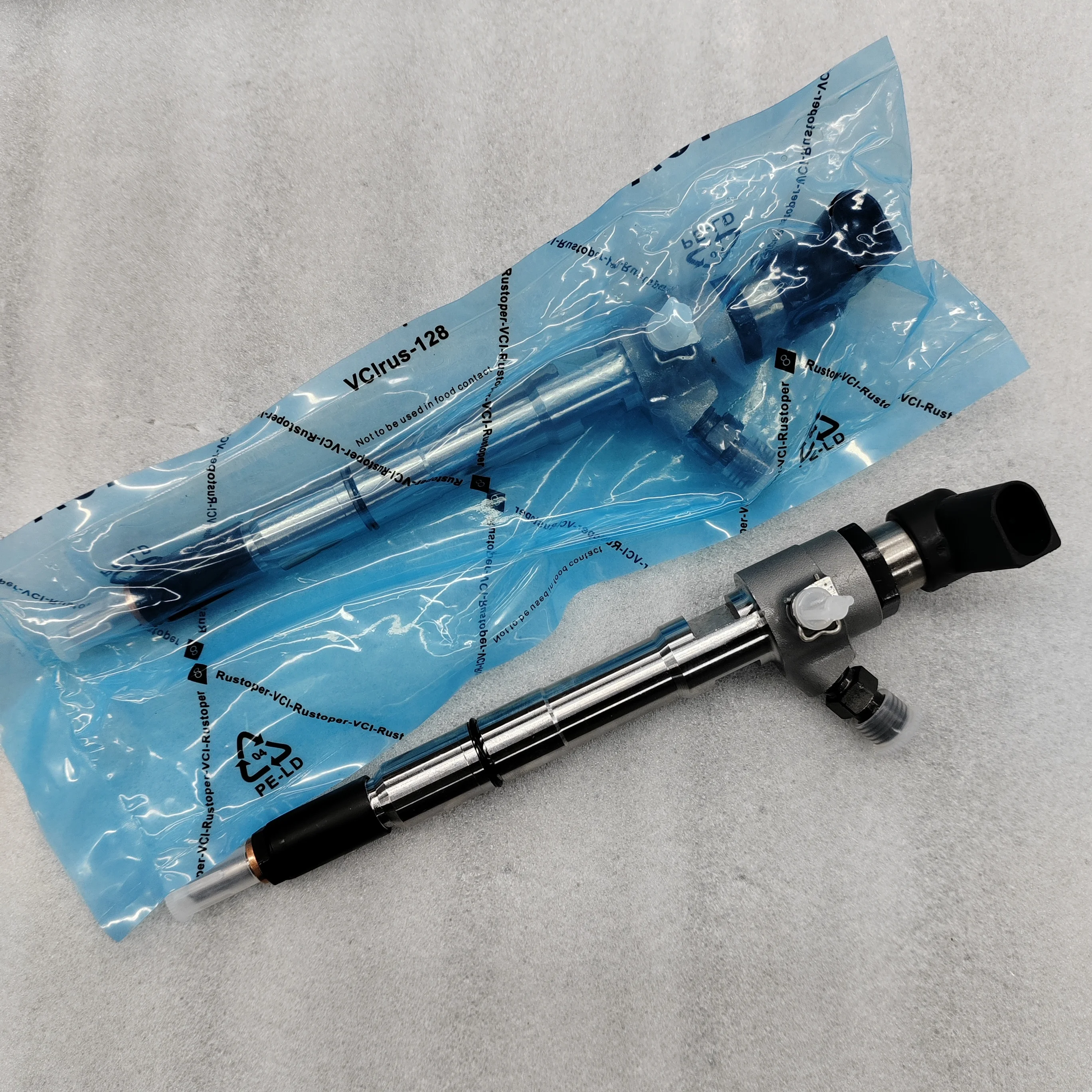 

Hot selling：Hot Sell Fuel Injector 03L130277B New Fuel Injector PDLLA162PM0011 M0011P162 for 1.6L Engine Injector 03L130277S