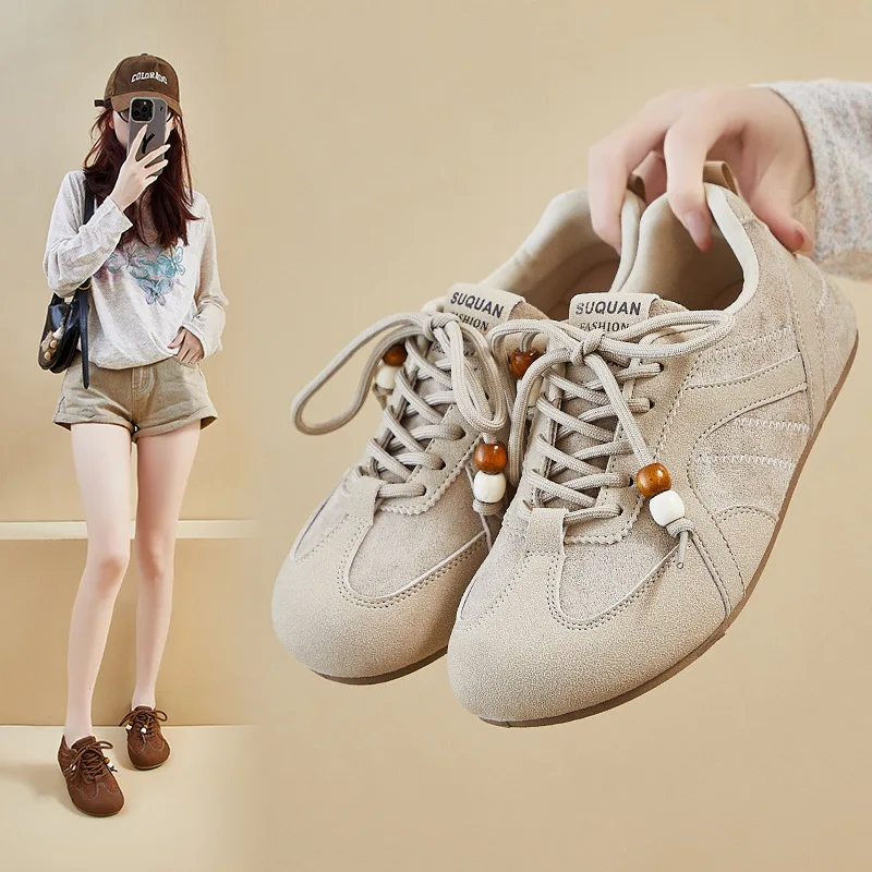 

Korean Style Women's Sneakers 2025 New Fall Vintage Beaded Lace-Up Shoes Chunky Sole Casual Fashion Daily Wear