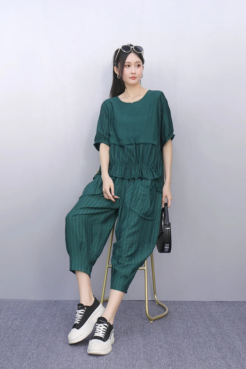 2025 夏の新ファッション女性半袖ルーズストライプ Tシャツトップハーレムパンツ 2 点セット J1018