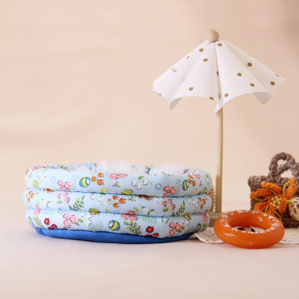 Miniature Simulation Furniture 1:12 Scale Fabric Swimming Pool Suitable for Mini House Decorations