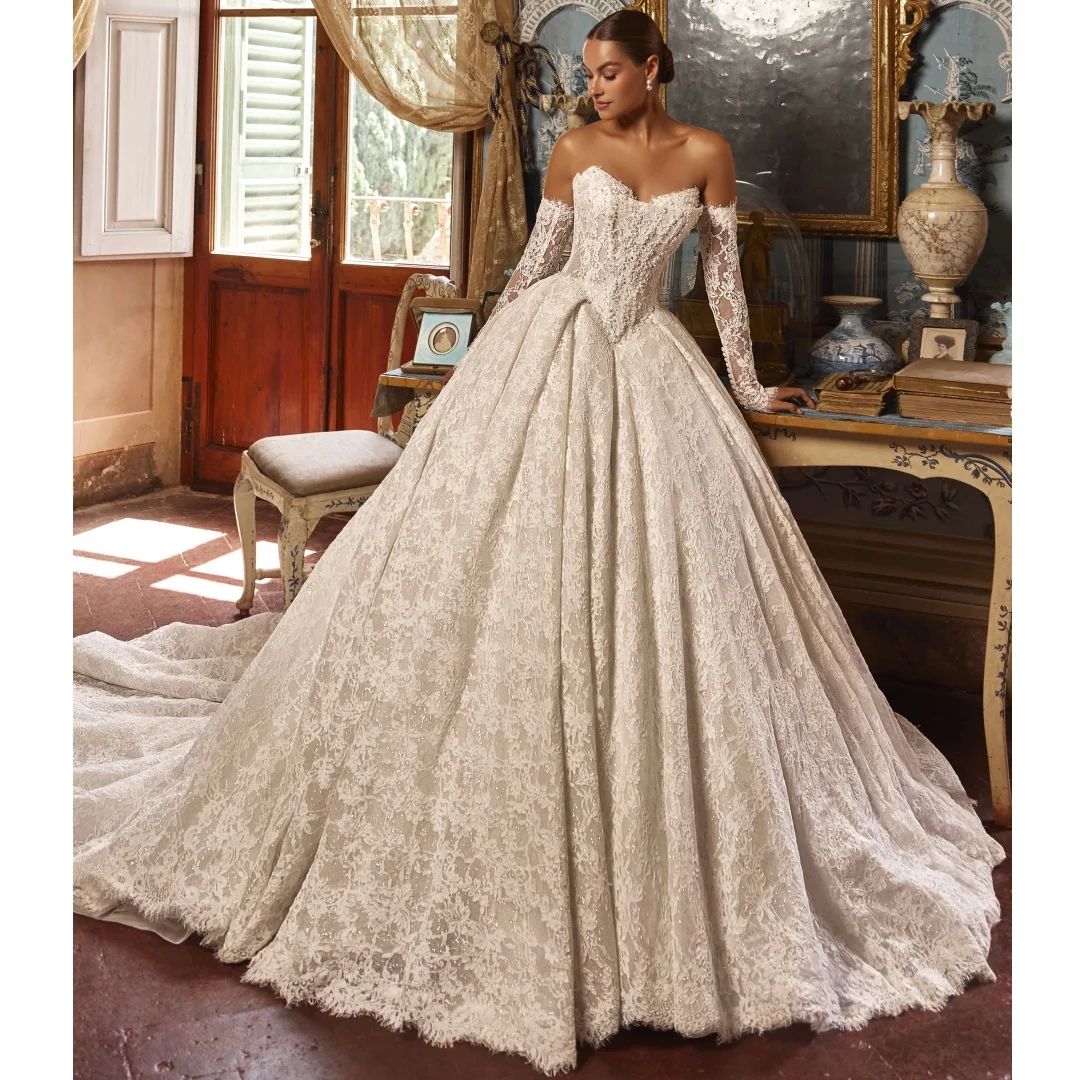 Retro A Line Wedding Dresses Bustier Corset Lace Sweep Train Bridal Gown with Gloves Luxury robe de mariée Customized