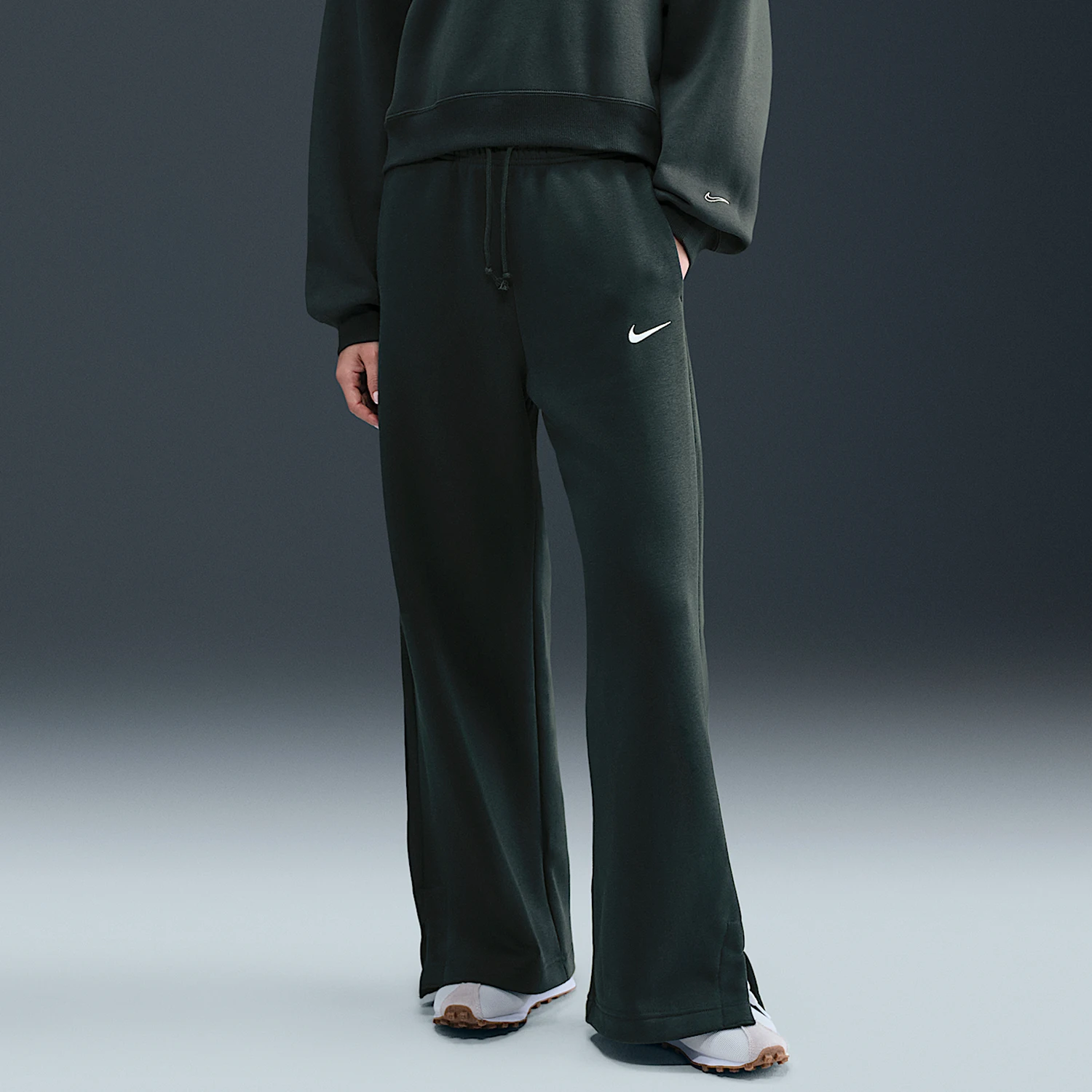 Nike Authentic Winter Style Women's Embroidered High-Waist Sports Pants IH1012-390