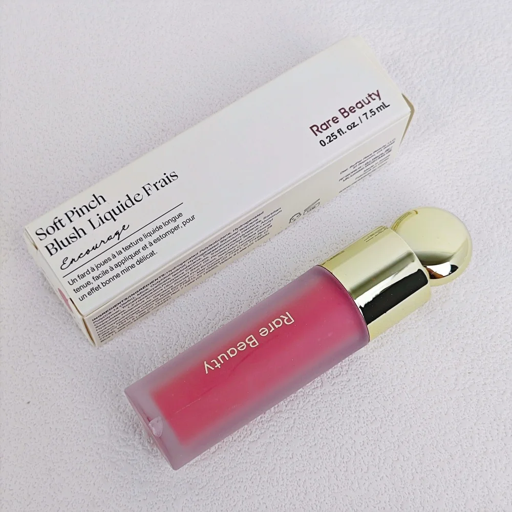 Rare Beauty Soft Pinch Liquid Blush Seidig und gleitet auf reibungslos, langanhaltendes, pralles Make-up Hope Love Virtue Happy Wonder Worth