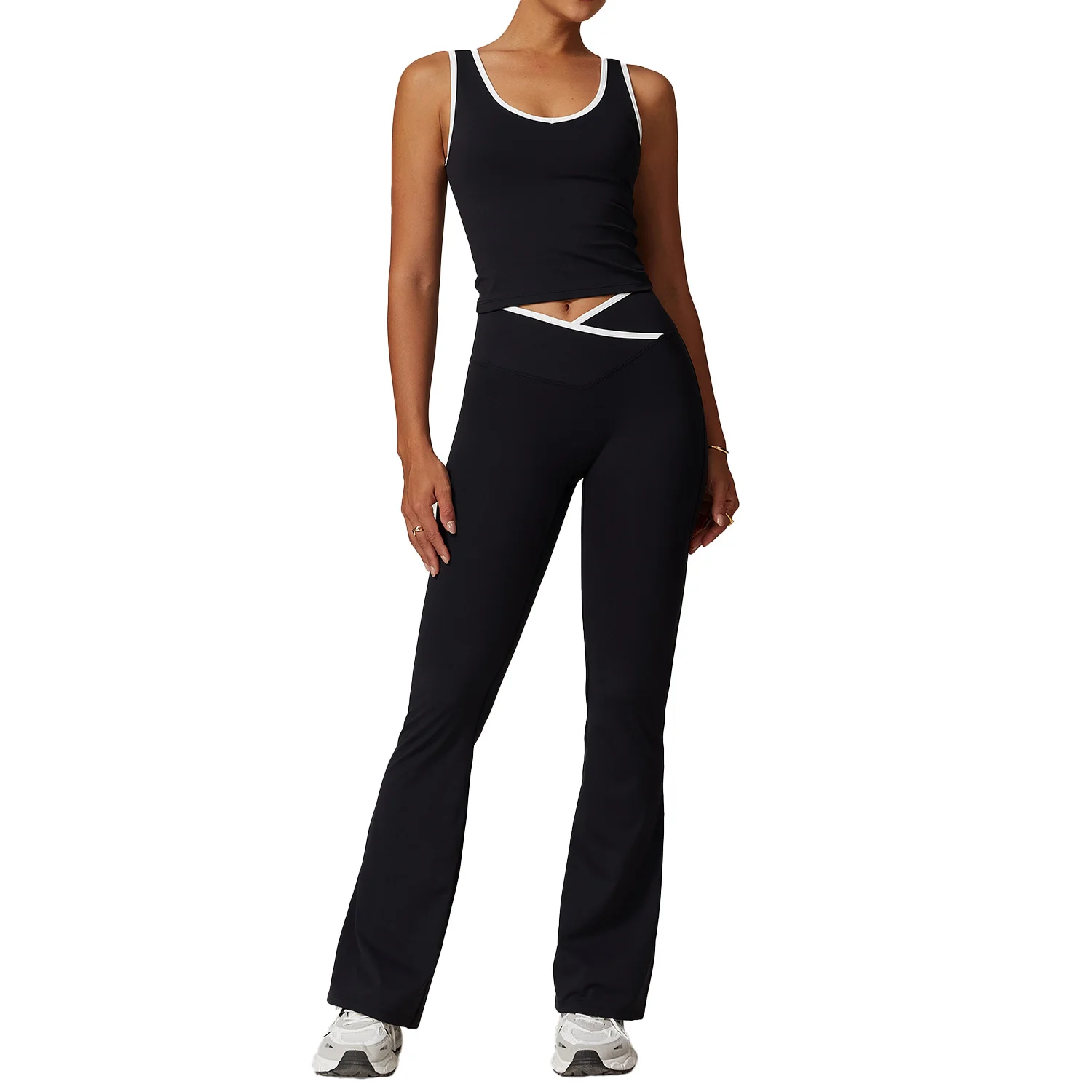 High-waist sports suit for women. A color-blocked and form-fitting long pants suit, suitable for running, fitness and yoga.