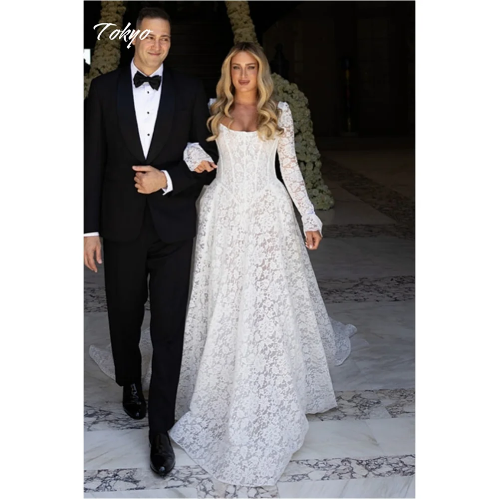 Tokyo Customized White Square Collar Wedding Dresses Long Sleeves Court Train Lace Bridal Gown Back Zip A-Line  Wedding Gown