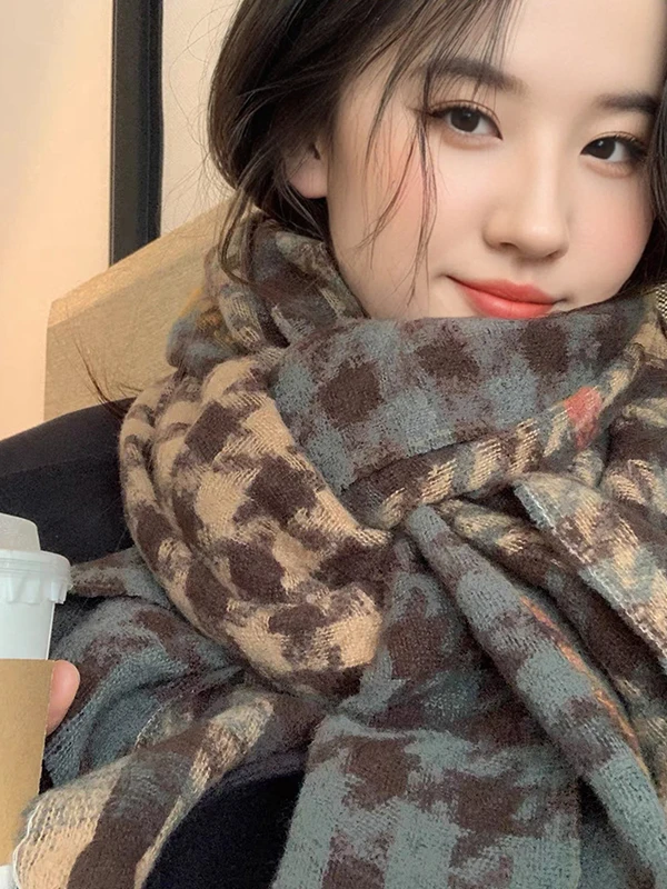 mk-tassoglas-camere-scarf-ex-winter-new-plaid-couple-scarves-versatile-high-end-feeling-awl-warmth-leopard-pattern