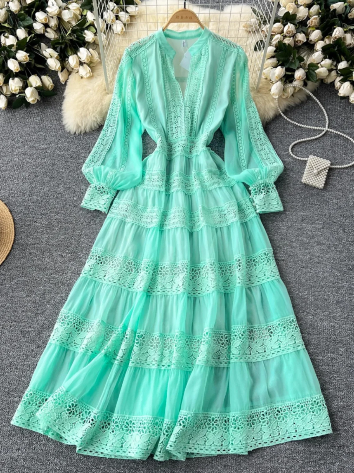 

French Vintage V-Neck Lace Big Swing Women Dresses Long Sleeve Slim Waist A-Line Dress Elegant Solid Color Sundress