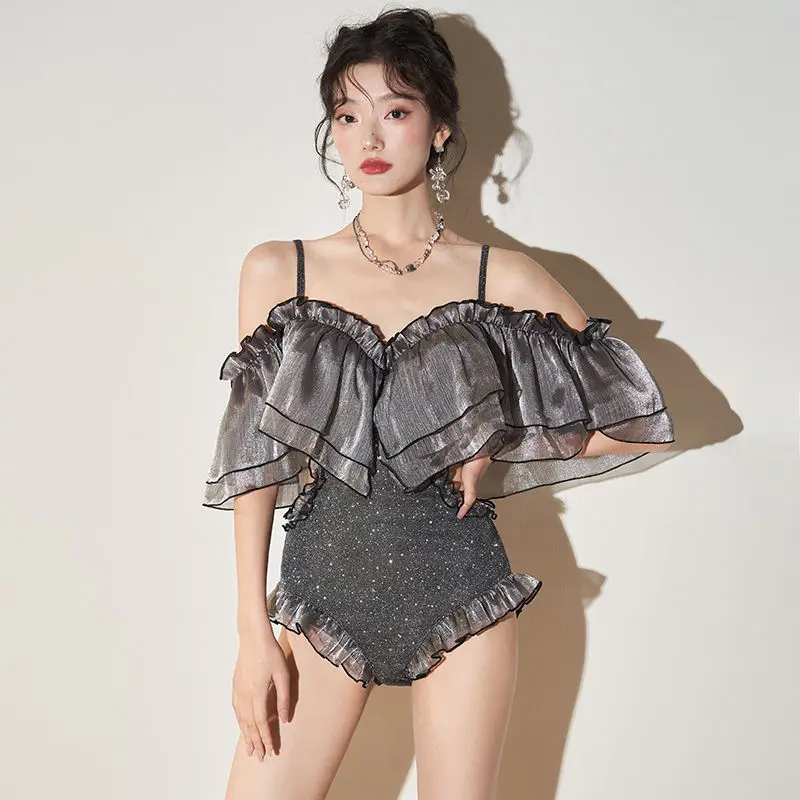 Swimsuit New Fashion Lace Sequins Women Suits Jumpsuits Sexy and Pure Enjoy A Hot Spring