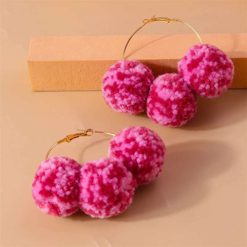 Mode Pompon Plüsch Ball Kreis Creolen für Frauen Mädchen Party Festival Schmuck Geschenke – Detail 9