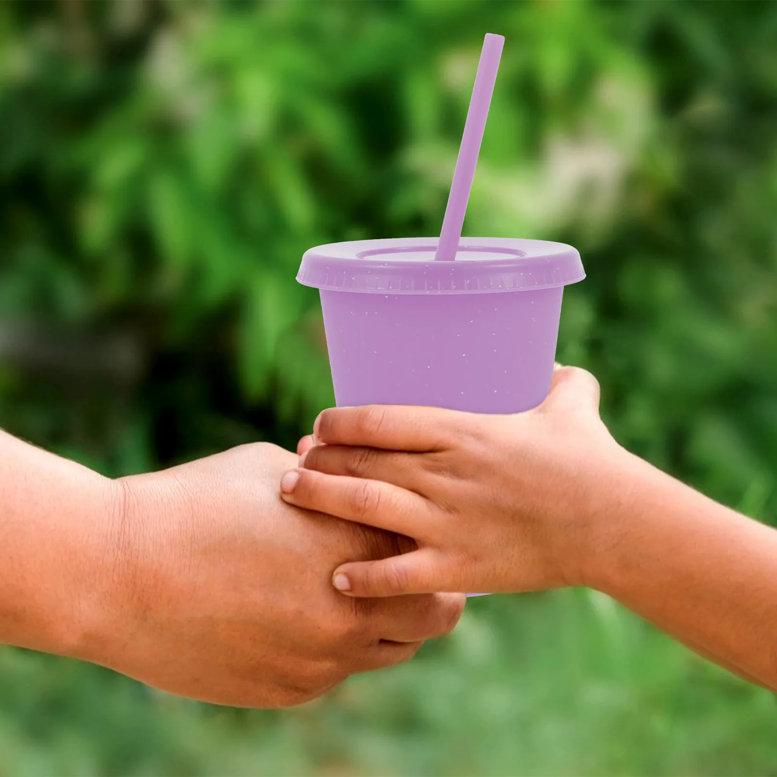 

1Pcs Kids Straw Cup Premium Bpa Free Plastic Water Drinking Cup Leak Proof Dust Proof Lid Lightweight Portable for Juice Milk