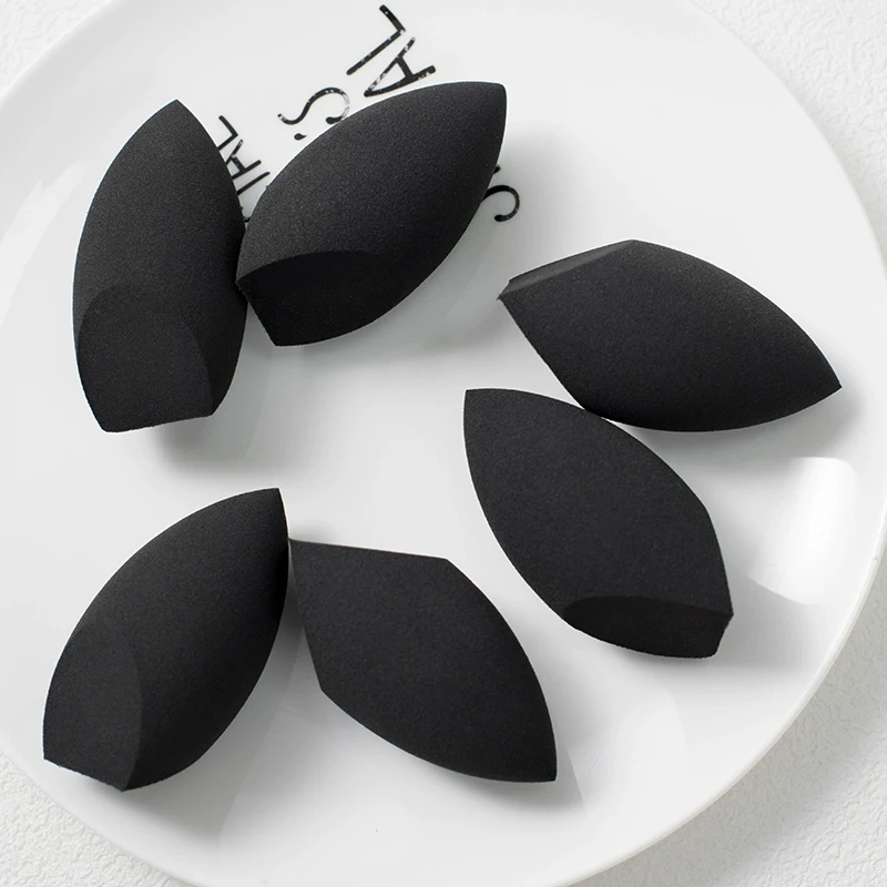 2 Stück schwarzes Beauty-Schwamm-Ei – latexfreier, wiederverwendbarer Make-up-Mixer für makellose Grundierung, Kontur und Highlight