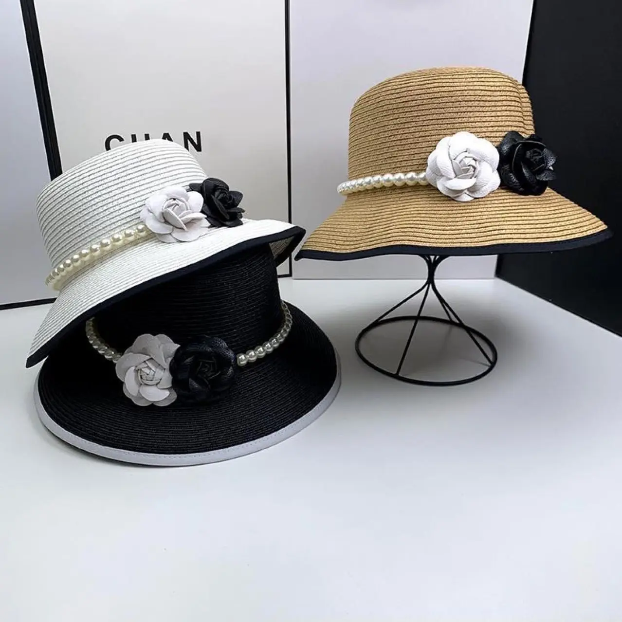 2024 French retro elegant pearl flower fisherman hat hat women summer fashion outdoor sun visor basin hat