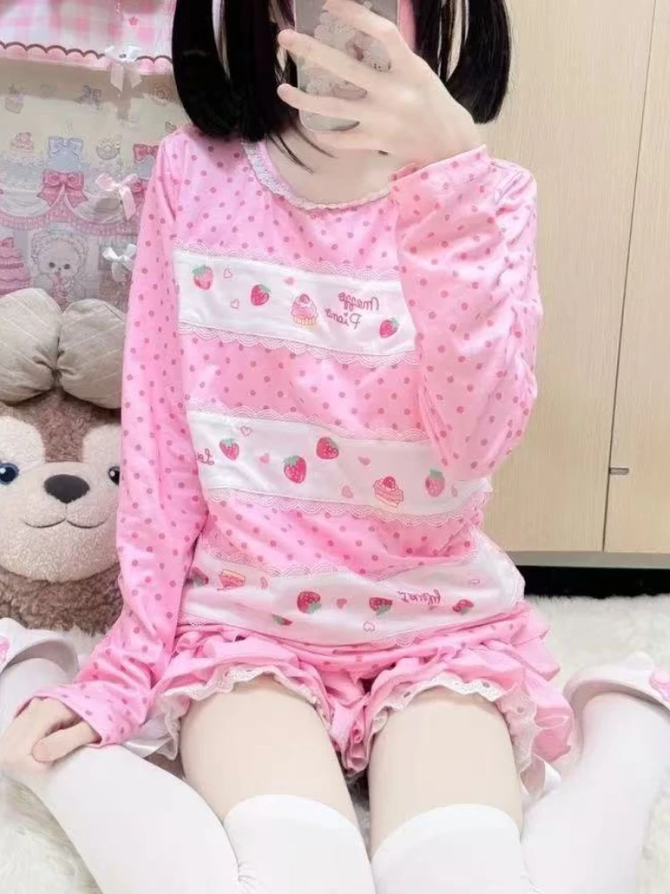 

2025 Spring Japanese Kawaii Tops Women Lace Cartoon Strawberry Print Pink Cute Shirt New Fashion Long-sleeved Slim Sweet T-shirt