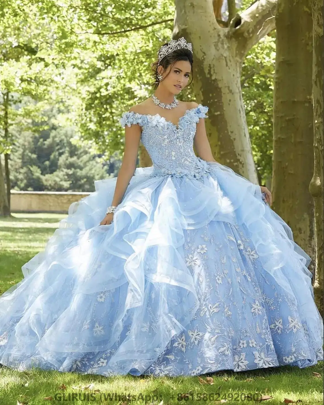 

Light Sky Blue Princess Quinceanera Dress Off Shoulder Appliques Sequins Flowers Party Sweet 16 Gown Vestidos De 15 Aos