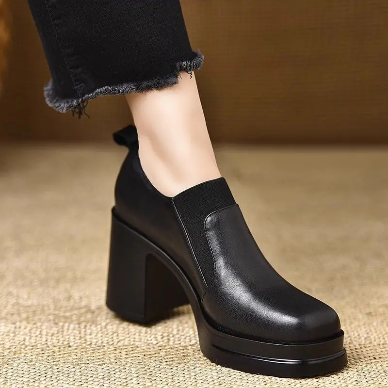 2026 Autumn New Women's Shoes Casual Square Head Thick Heel Leather Shoes High Heels Waterproof Platform Mary Jane Single Shoes