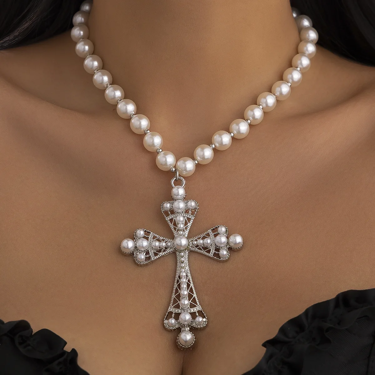 KMVEXO Goth Pearl Cross Necklaces for Women Y2k Fashion Gothic Couple Jewelry Chokers Cross Pendant Necklace Party Jewelry Gifts
