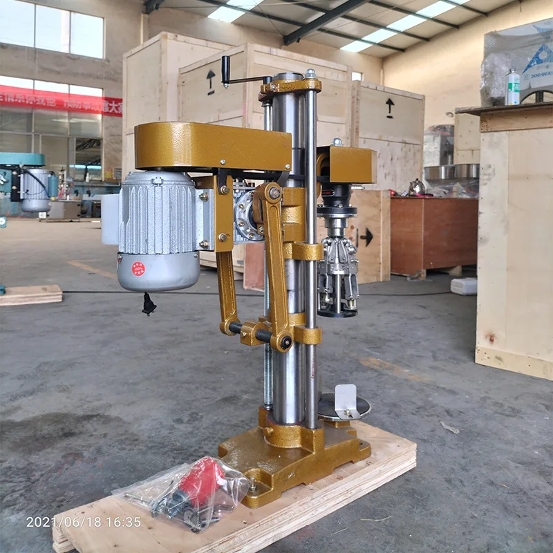 Spot aluminum cap capping machine Small semi-automatic oral liquid Baijiu red wine wine capping machine
