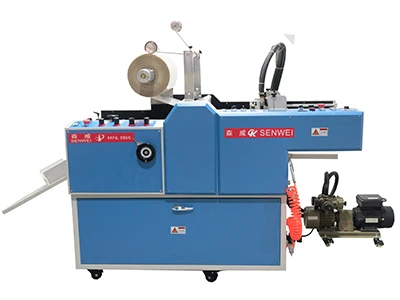Production SWFM540F Oil Heating Fully Automatic Laminating Machine Hot Roll with Computer Control Paper Laminator