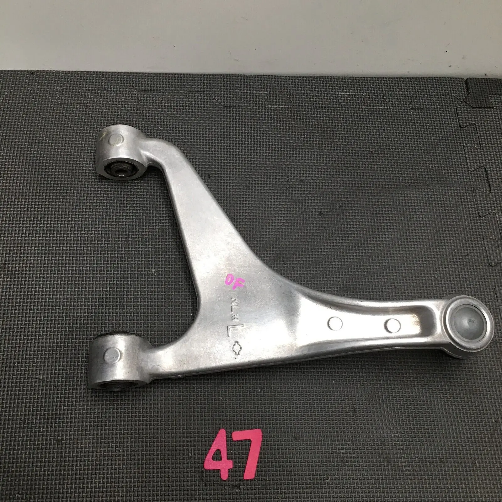 

08-13 Infiniti G37 Драйвер левый задний рычаг управления подвеской Oem 55502-jk02a