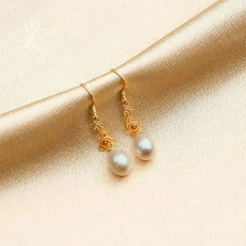 

Chinese Style Vintage 925 Silver Auspicious Cloud Pattern Paired with Freshwater Pearl Drop Earrings for Women Classical Jewelry