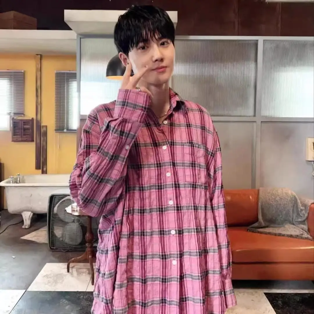 Pink Plaid Men's Shirt EXO Suho Spring 2025 Korean Style Casual Long Sleeve  Collar Inner Wear Fleece Lined City Walk
