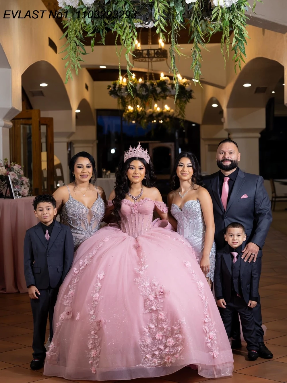 EVLAST Maßgeschneidertes glitzerndes rosa Quinceanera-Kleid, Ballkleid, Blumenapplikation, Kristallperlen, Sweet 16, Vestidos de 15 Anos E1QN822