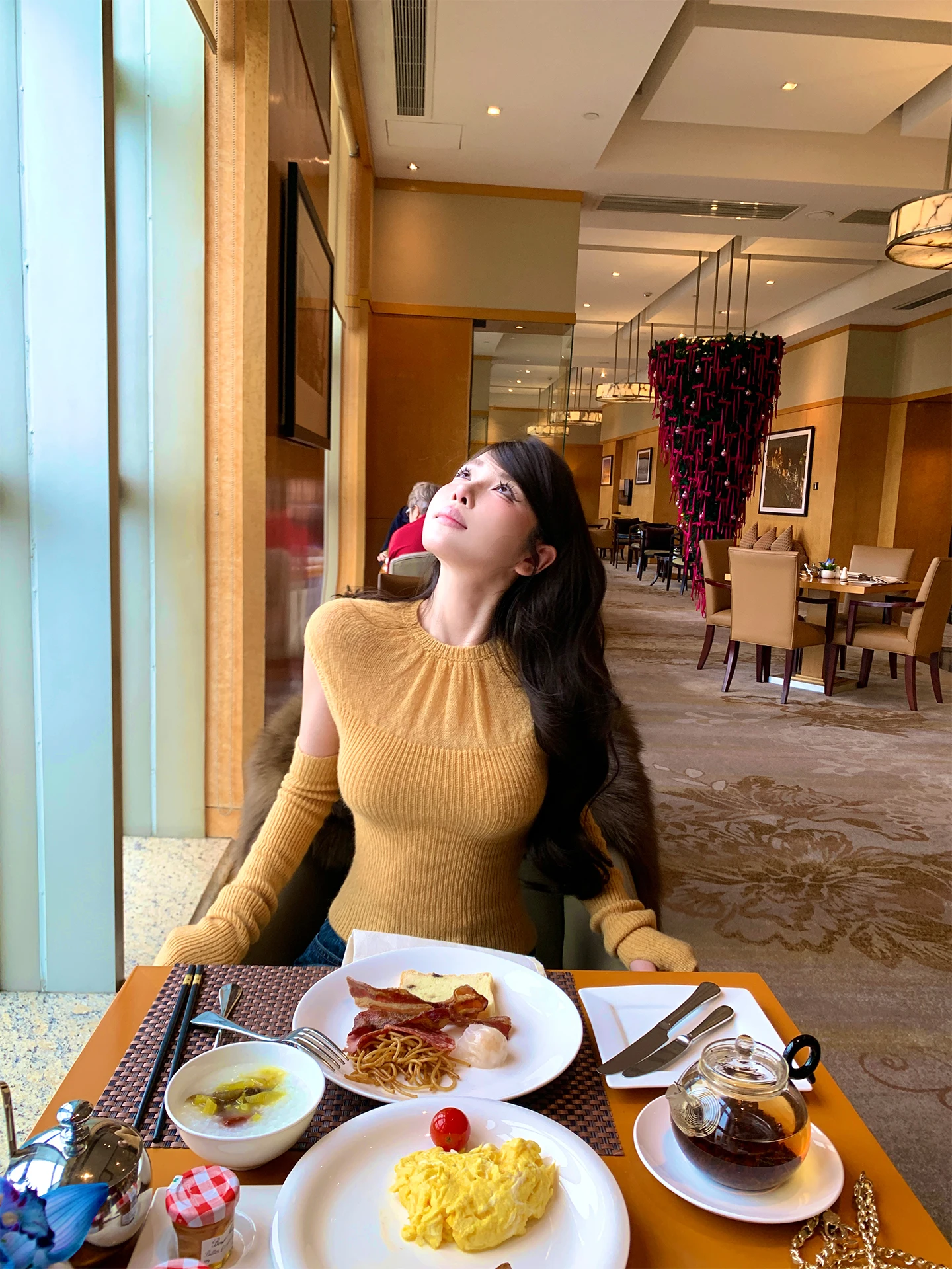 

Женская трикотажная базовая кофта FuunJ Tian Xuan Tai Jing с завышенной талией, длинными рукавами и круглым вырезом, с защитой для рук