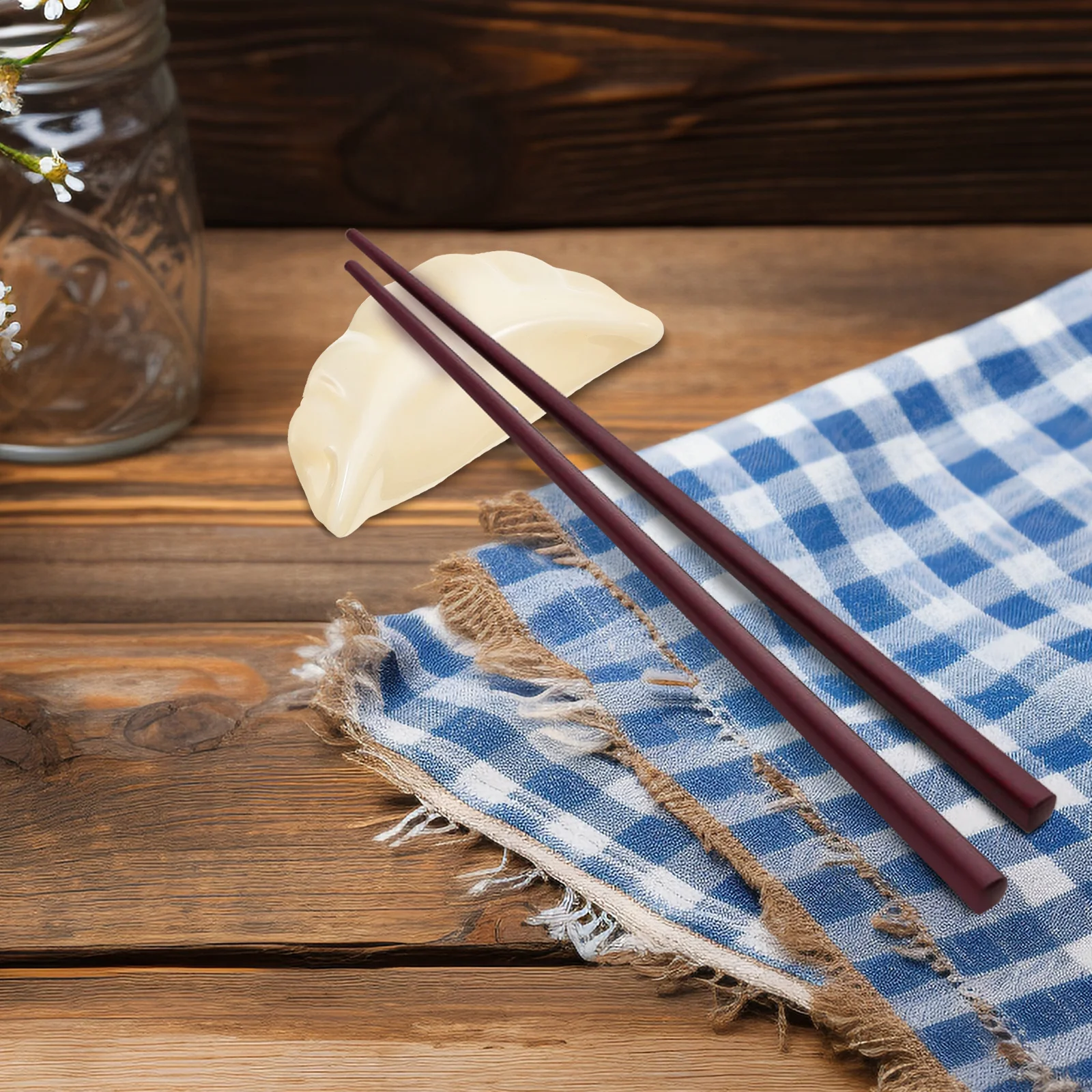 

4Pcs Elegant Ceramic Chopsticks Racks Creative Tableware Rests Anti-Slip Decorative White Chopstick Holders Chopsticks Rests