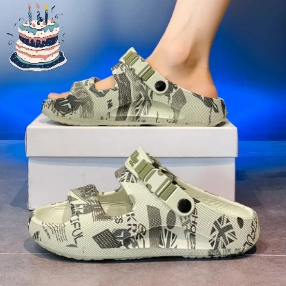 

Mens Sandals Casual Summer Clogs for Men Ultra Soft EVA Garden Shoes Men Non-slip Wear-resistant Outdoor Sandals Beach Slippers
