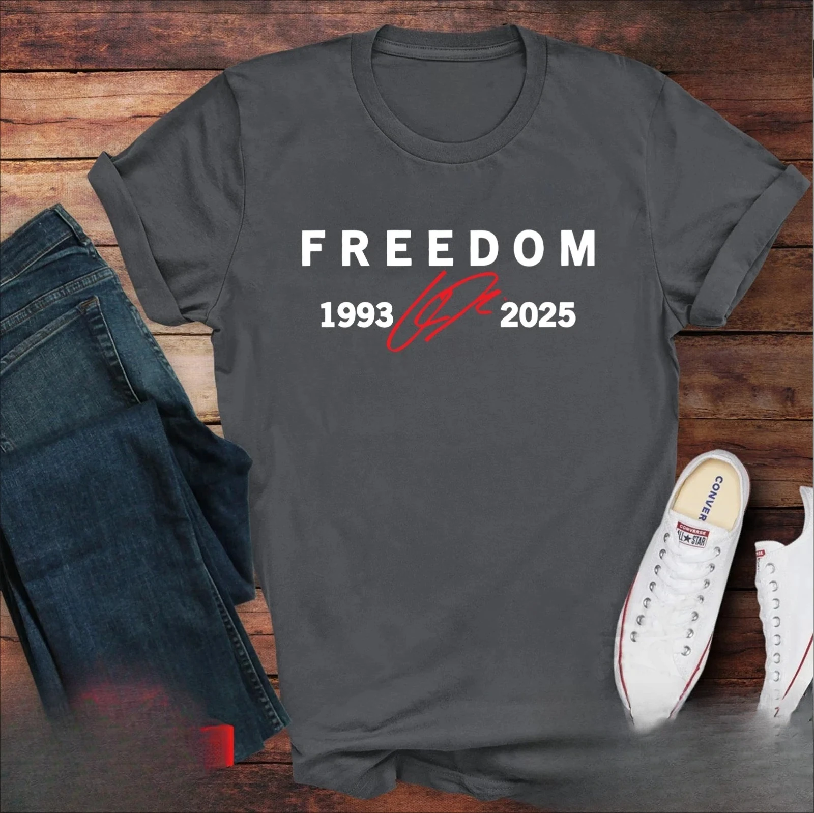 Freedom Red Signature Charlie Kirk Shirt, Tribute Faith Christian 1993-2025 Tee Graphic T Shirts Retro Streetwear High-quality