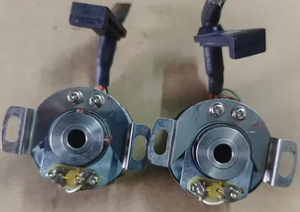 SBY-2500-5MD-40 جهاز تشفير بدون عمود مستعمل، تتحمل مستقيم 6 مم SBY 2500 5MD 40، شحن سريع، متوفر في المخزون