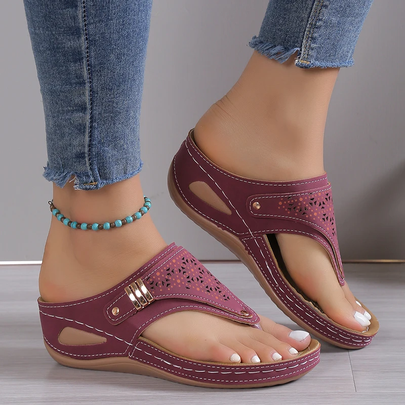 كبيرة الحجم صندل كاجوال المرأة الصيف جديد سميكة وحيد كليب تو جوفاء السيدات الشرائح الوجه يتخبط إسفين كعب بلون النعال #4