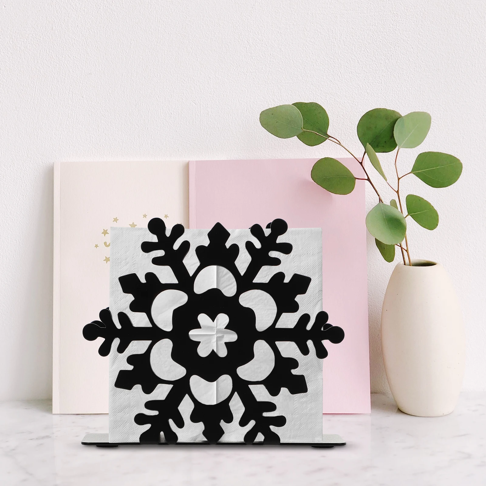 

1Pcs Iron Snowflake Tissue Rack Lightweight Decorative Storage Box for Kitchen Bedroom Living Room Pierced Tissue Stands