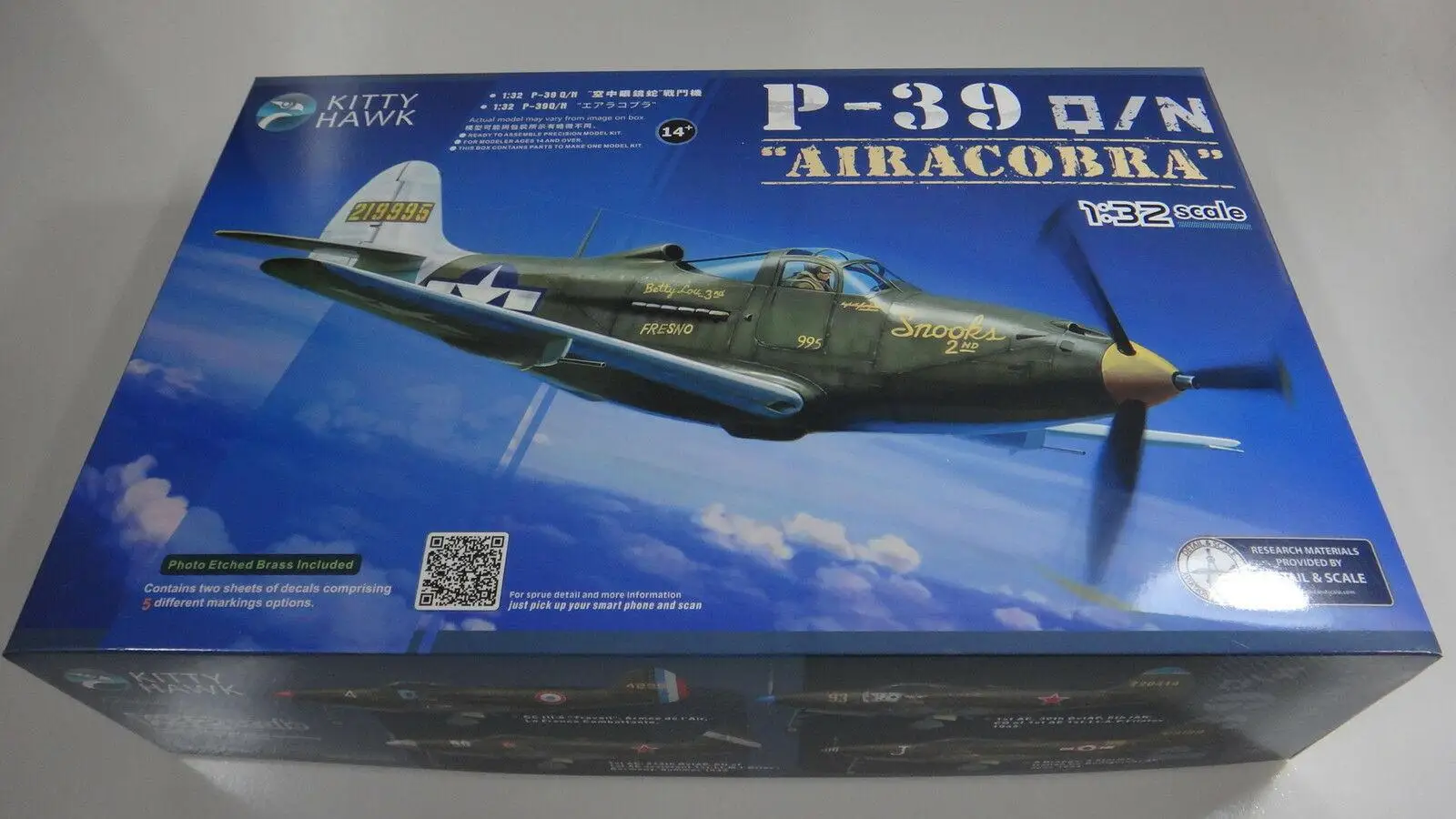 

Kitty Hawk 32013 1/32 P-39Q/N комплект сборной модели Airacobra 1943