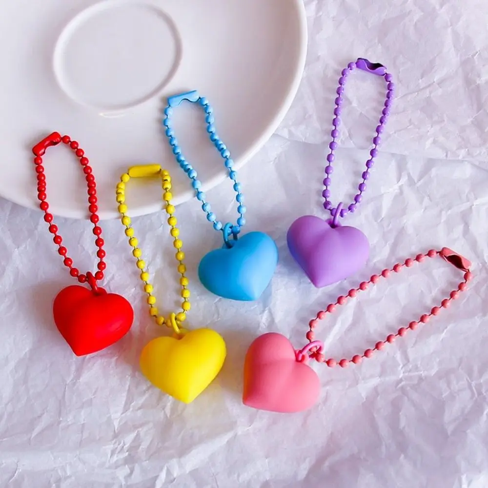 Cute Y2K Colorful Heart Keychain Kawaii Korean Silicone Heart Keyring Sweet Dopamine Candy Color Heart Pendant Earphone Case